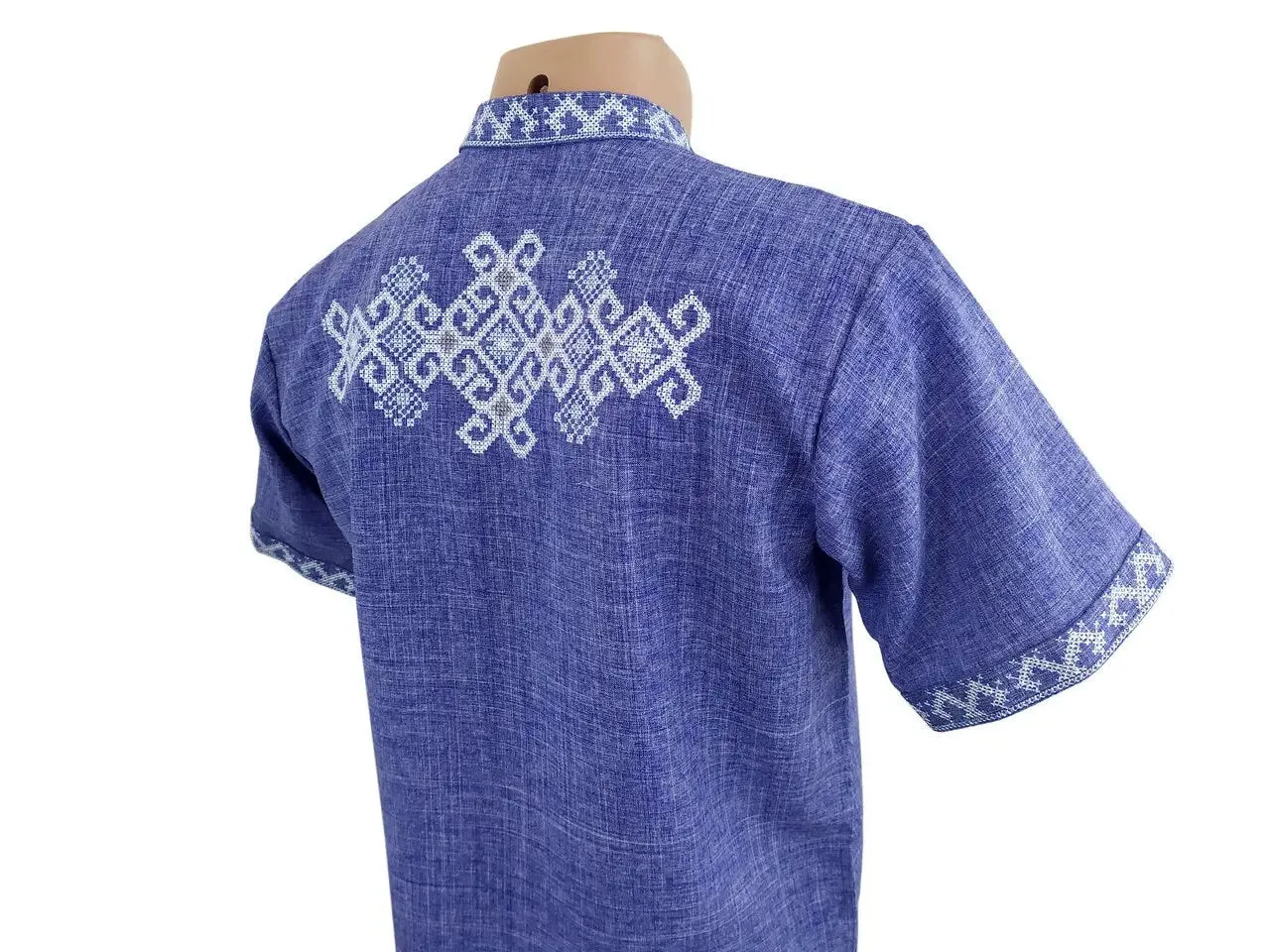 Men's embroidery shirt